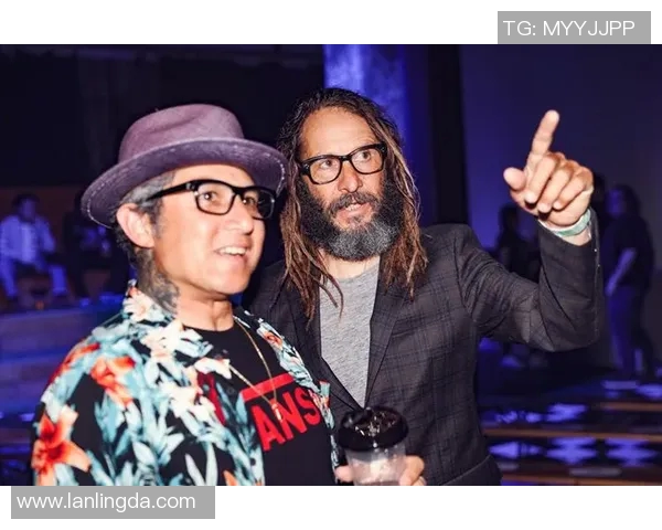 上海滑板队进攻表现分析与战术得失探讨 上海滑板队进攻表现分析与战术得失探讨