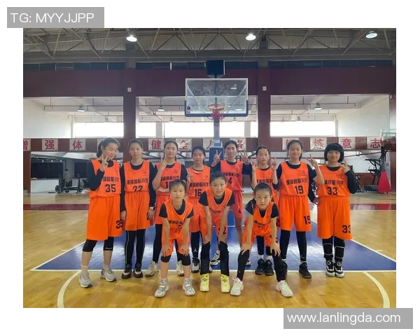 篮球团队协作实力榜单出炉重庆篮球队荣获第四名引发关注