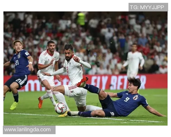 足球明星激烈争执瞬间合集精彩回顾与幕后故事揭秘